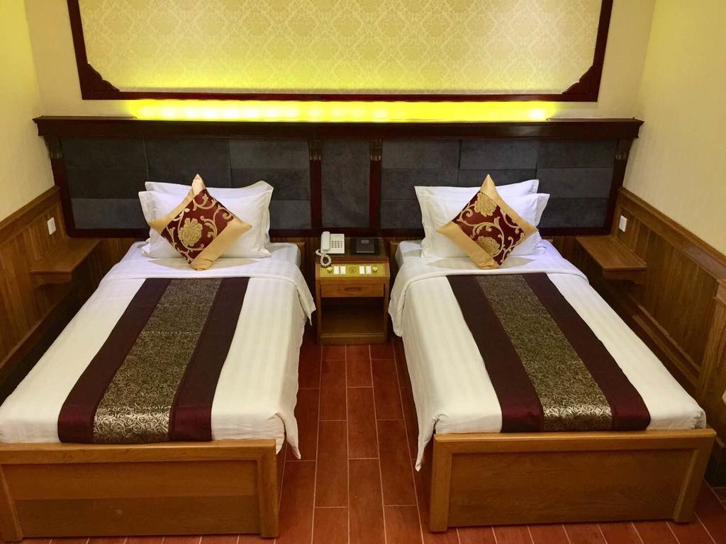 Palace Hotel Mandalay Ngoại thất bức ảnh